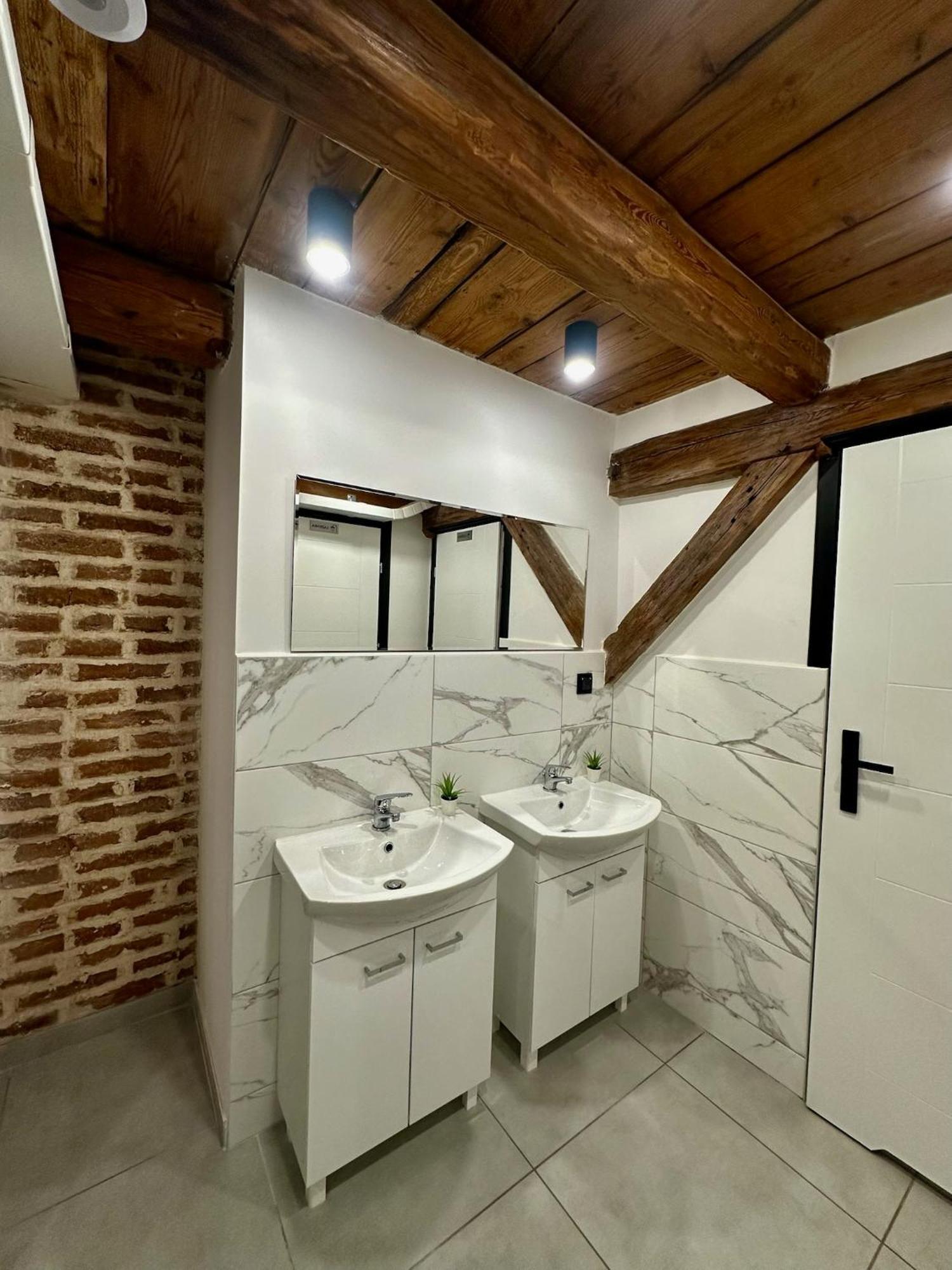Marianowka Apartment Легница Екстериор снимка
