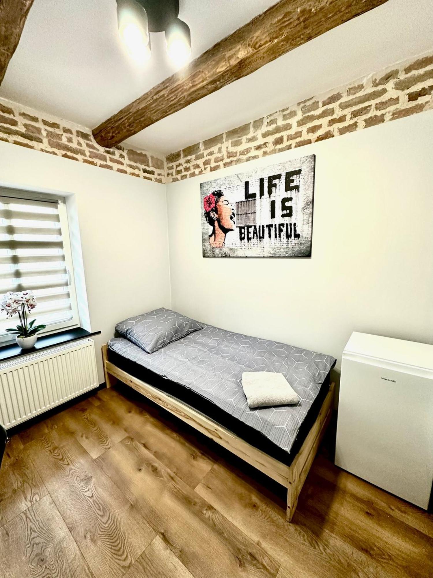 Marianowka Apartment Легница Екстериор снимка